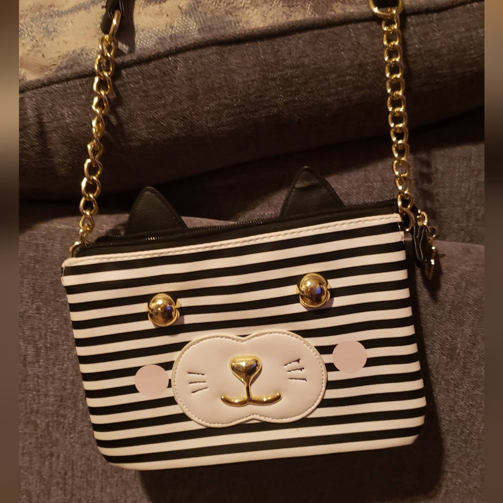 Betsey Johnson Black and White Striped Crossbody Bag with Gold Chain